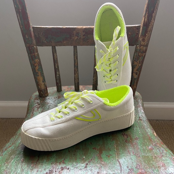 tretorn platform sneakers